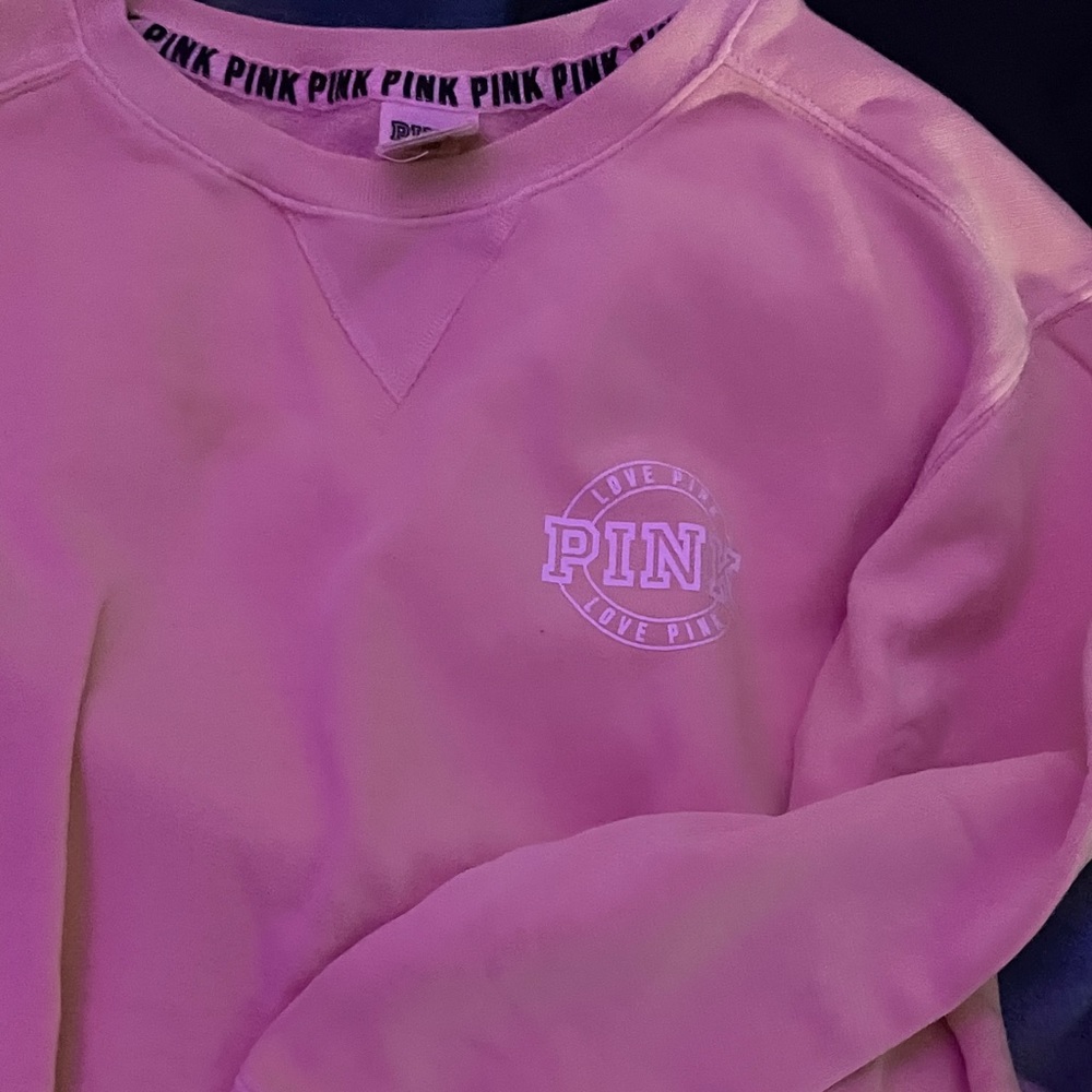 Pink Sweater - Picture 3 of 4